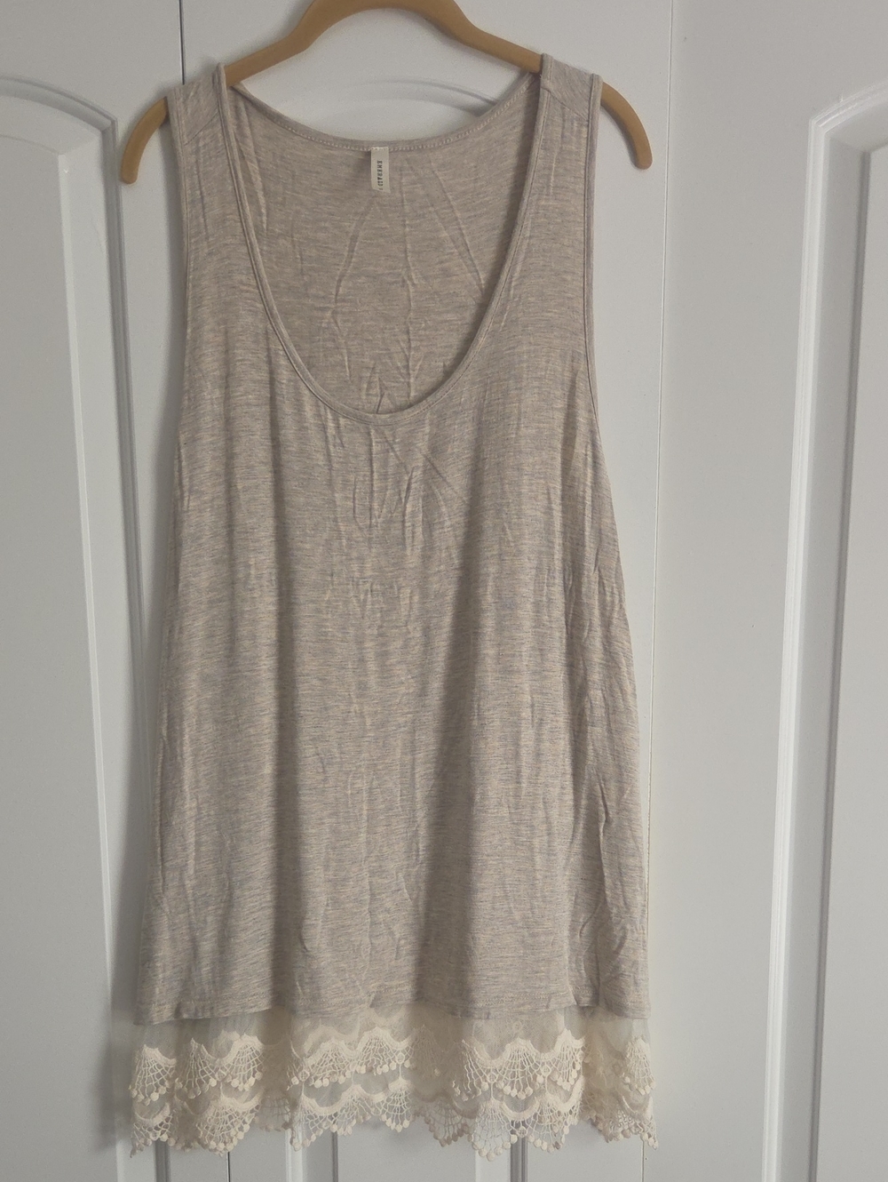 Emerald Beige Lace-Trim Tank Top